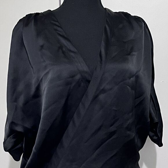 INC International Concepts‎ Women's Black Satin Wrap Top (Size M) - Picture 3 of 4